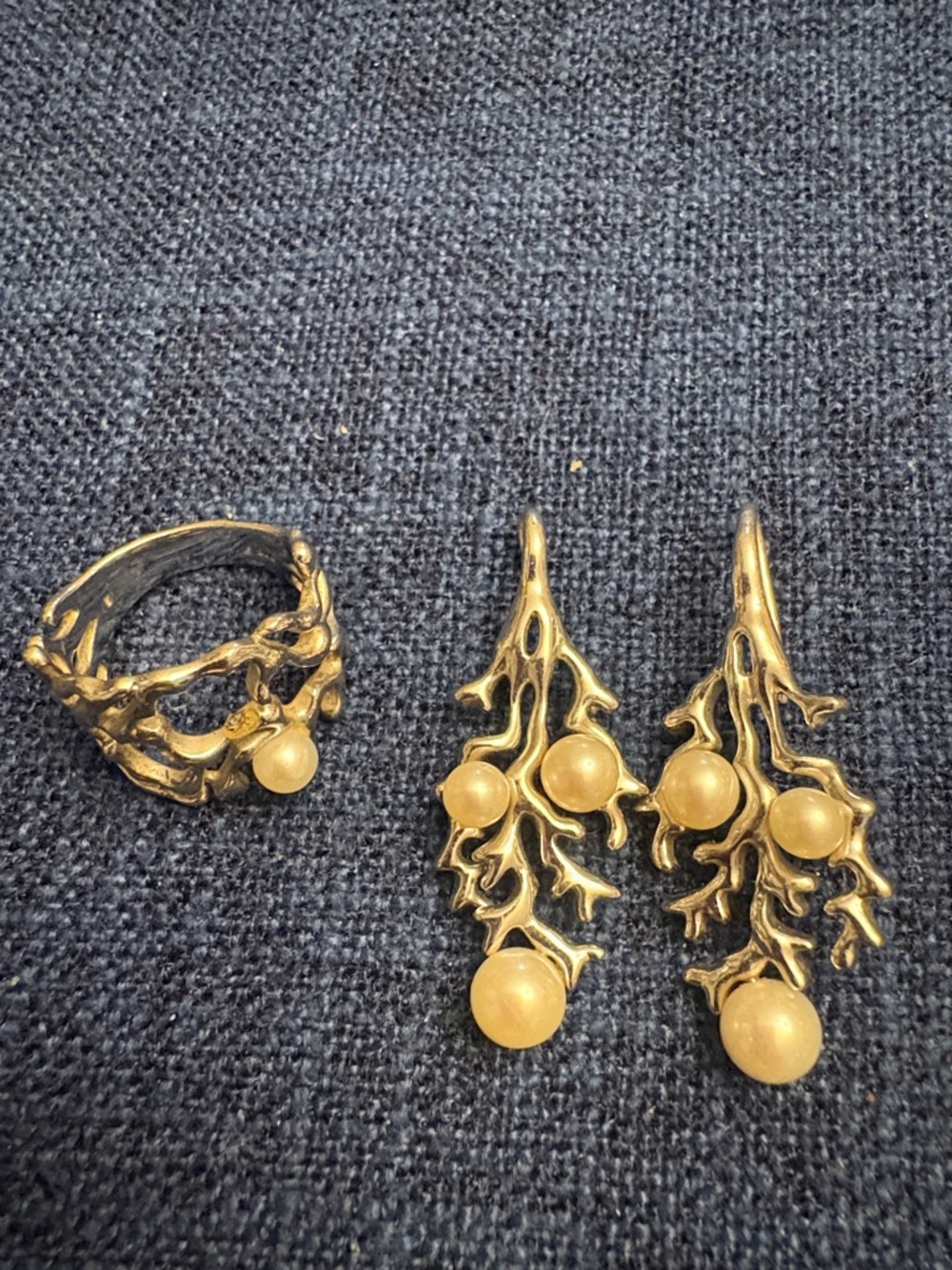 Vintage-Inspired Silver Branch Earrings and Ring Set with pearls
